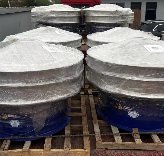 超聲波振動篩已試機，準備發(fā)貨