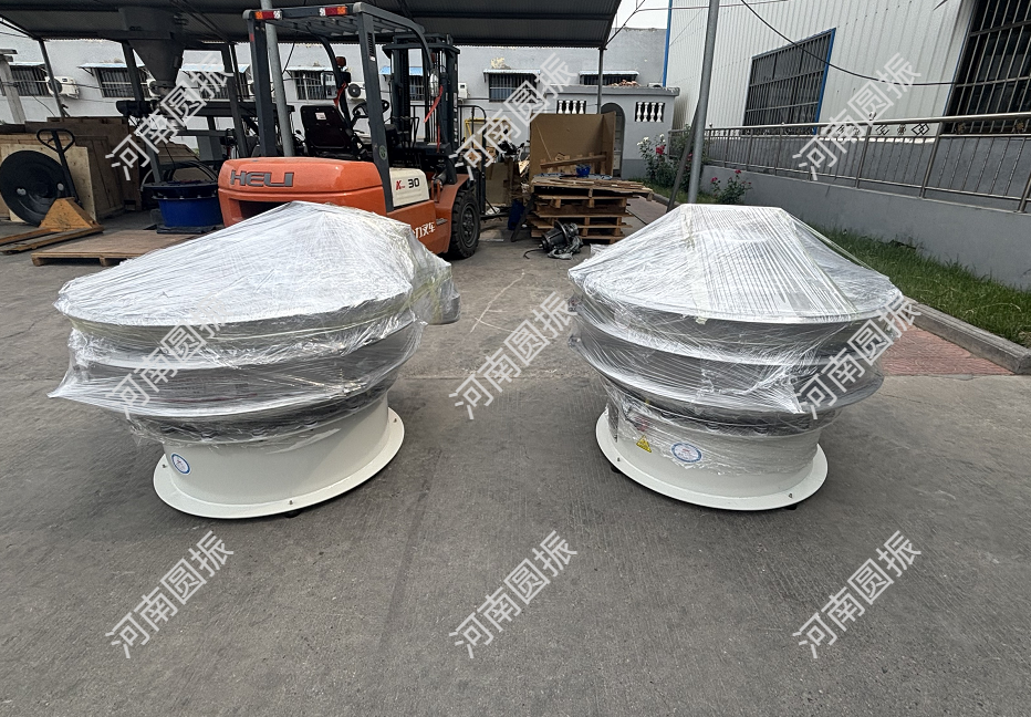 江蘇省常州市2臺(tái)超聲波振動(dòng)篩今日發(fā)貨